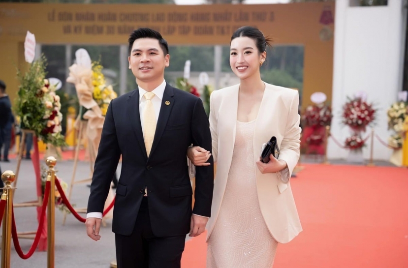 Vợ chồng Hoa hậu Đỗ Mỹ Linh. Ảnh: FBNV Vợ chồng Hoa hậu Đỗ Mỹ Linh. Ảnh: FBNV