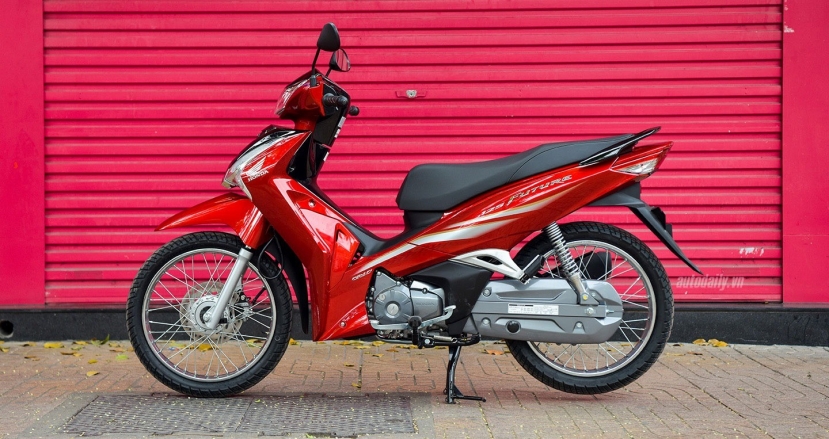 'Đặt lên bàn cân' so sánh Honda Future và Honda Wave Thái 125: Phái mạnh mê mẫu nào hơn? - Ảnh 2 'Đặt lên bàn cân' so sánh Honda Future và Honda Wave Thái 125: Phái mạnh mê mẫu nào hơn? - Ảnh 2