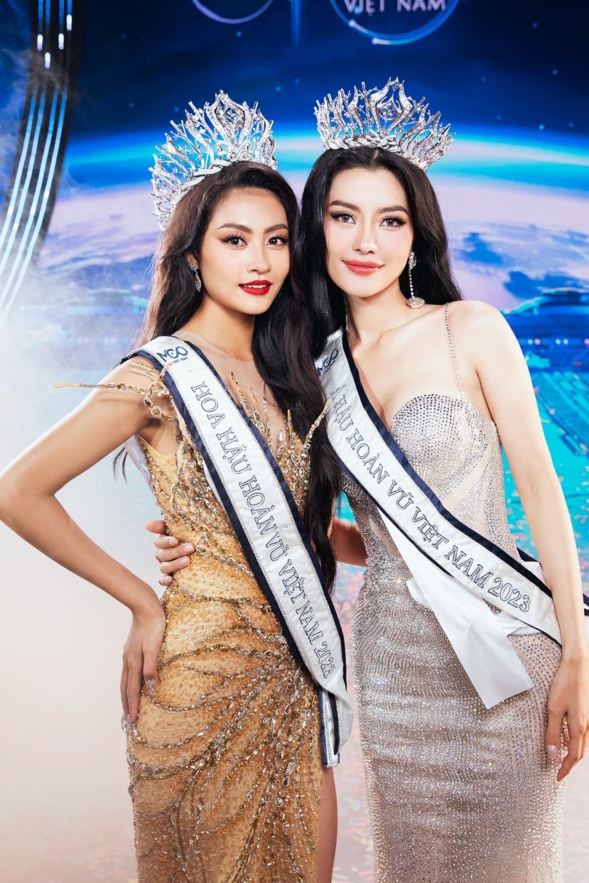 Hoa hậu và Á hậu Hoàn vũ Việt Nam 2023. Ảnh: FBNV Hoa hậu và Á hậu Hoàn vũ Việt Nam 2023. Ảnh: FBNV