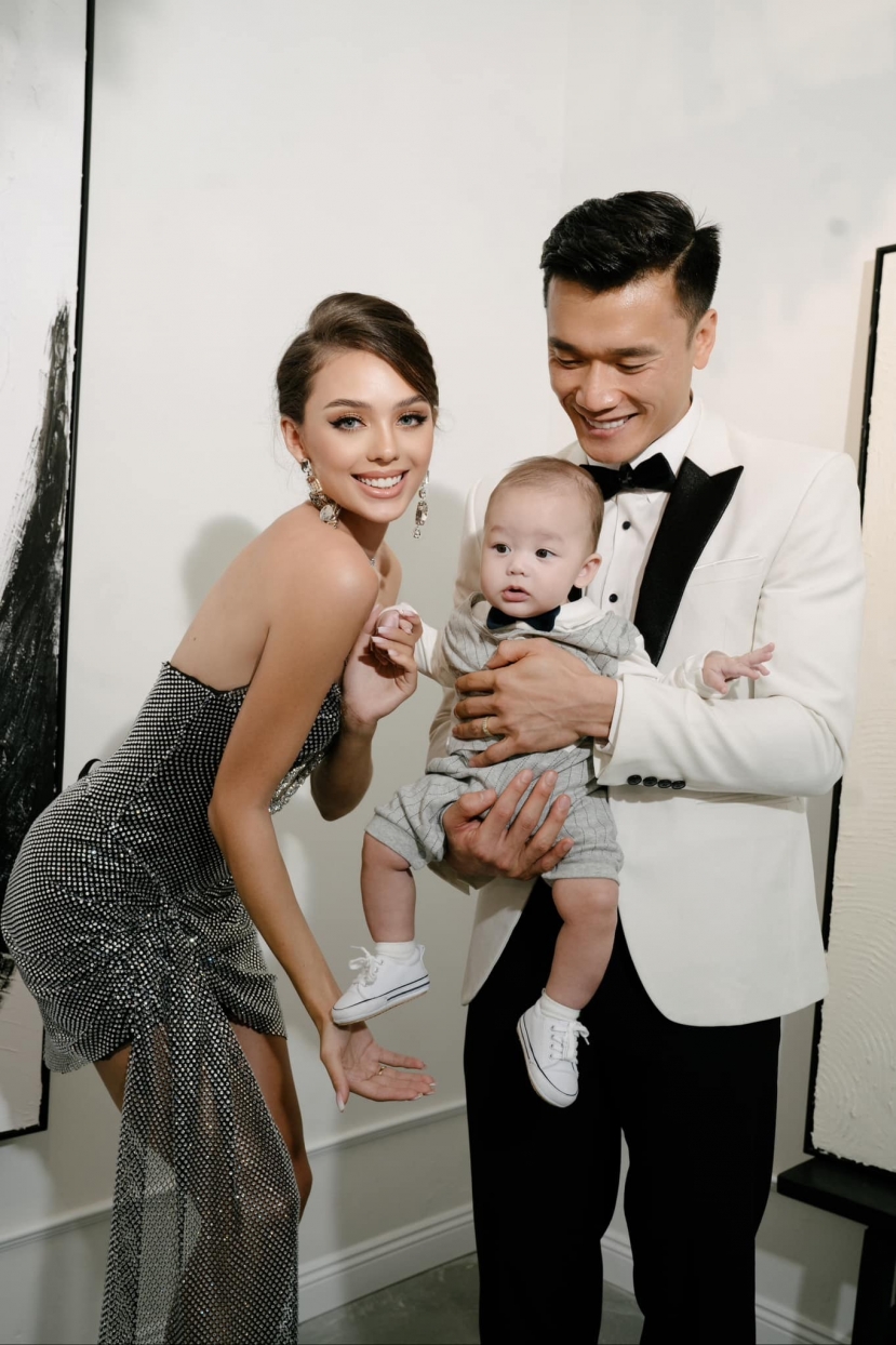 Tổ ấm hạnh phúc của Bùi Tiến Dũng. Ảnh: FB Bùi Tiến Dũng. Tổ ấm hạnh phúc của Bùi Tiến Dũng. Ảnh: FB Bùi Tiến Dũng.