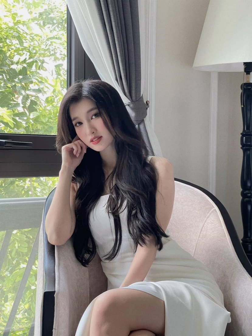Á hậu 2k2 bị hỏi khó về chuyện đã có bạn trai hay chưa. Ảnh: FB Nguyễn Phương Nhi. Á hậu 2k2 bị hỏi khó về chuyện đã có bạn trai hay chưa. Ảnh: FB Nguyễn Phương Nhi.