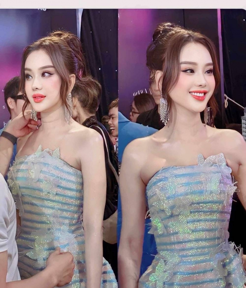 Nữ ca sĩ được khen đẹp như nữ thần. Ảnh FB Lâm Khánh Chi. Nữ ca sĩ được khen đẹp như nữ thần. Ảnh FB Lâm Khánh Chi.