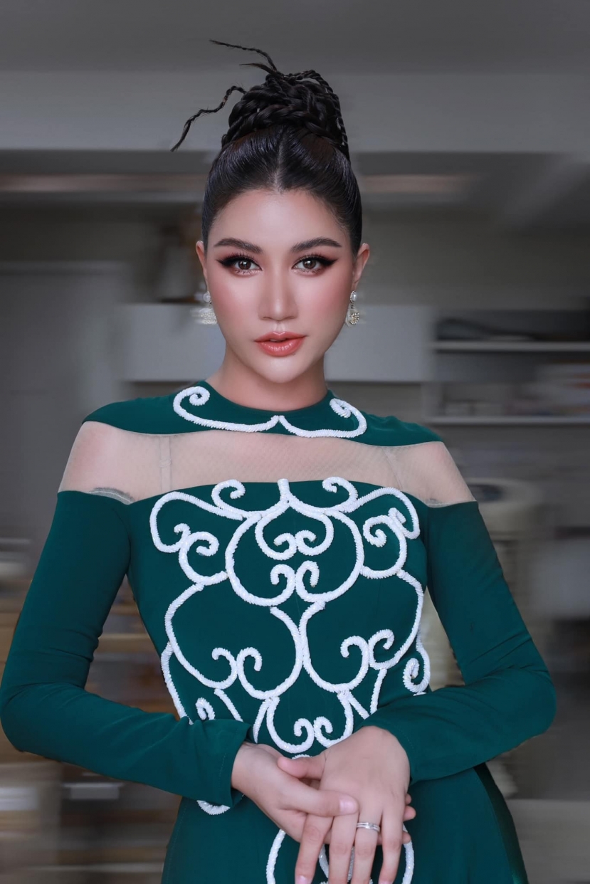 Cựu người mẫu Trang Trần. Ảnh FB Trang Trần Cựu người mẫu Trang Trần. Ảnh FB Trang Trần