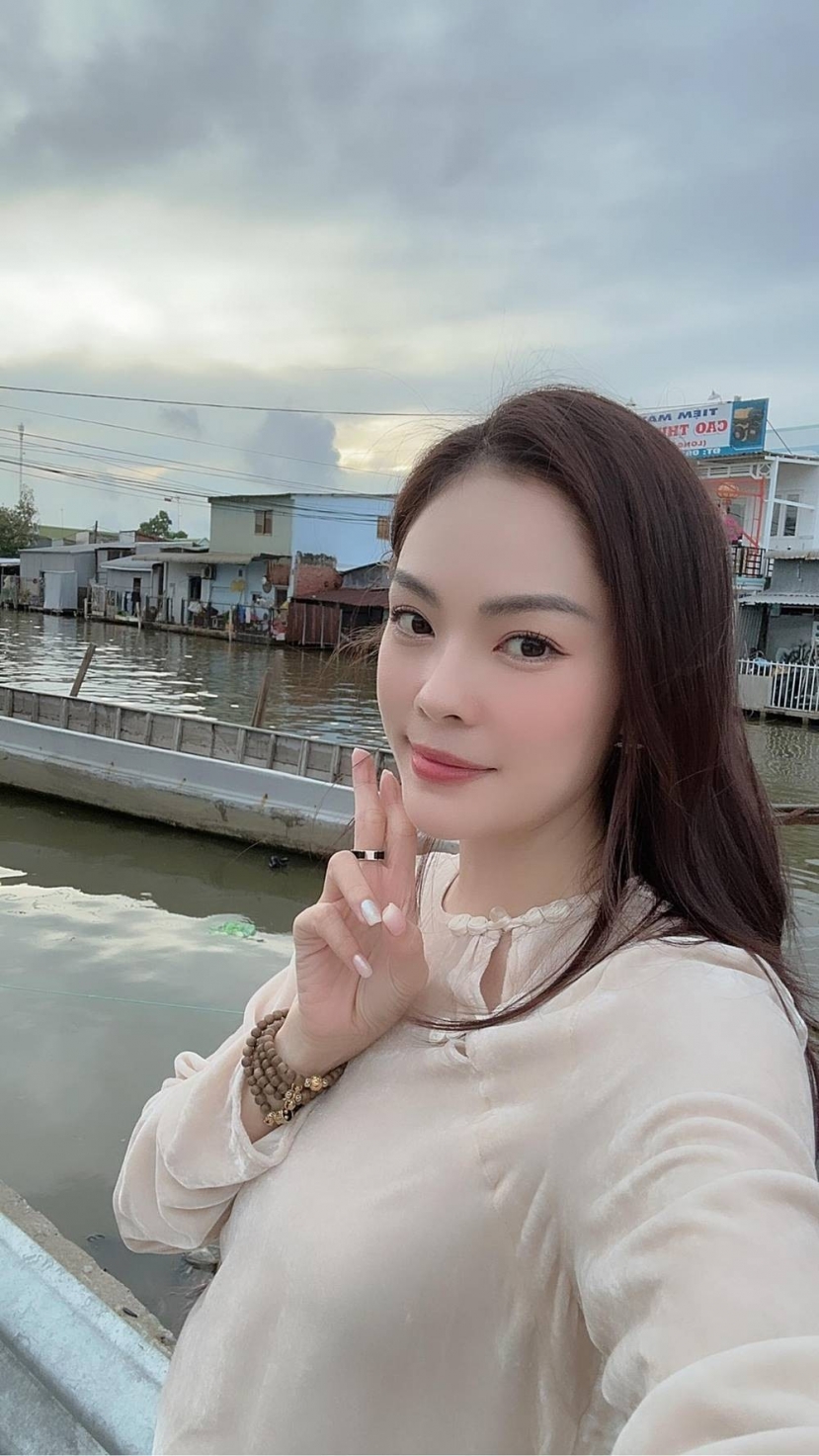 Dương Cẩm Lynh hiện tại. Ảnh: FB Dương Cẩm Lynh. Dương Cẩm Lynh hiện tại. Ảnh: FB Dương Cẩm Lynh.