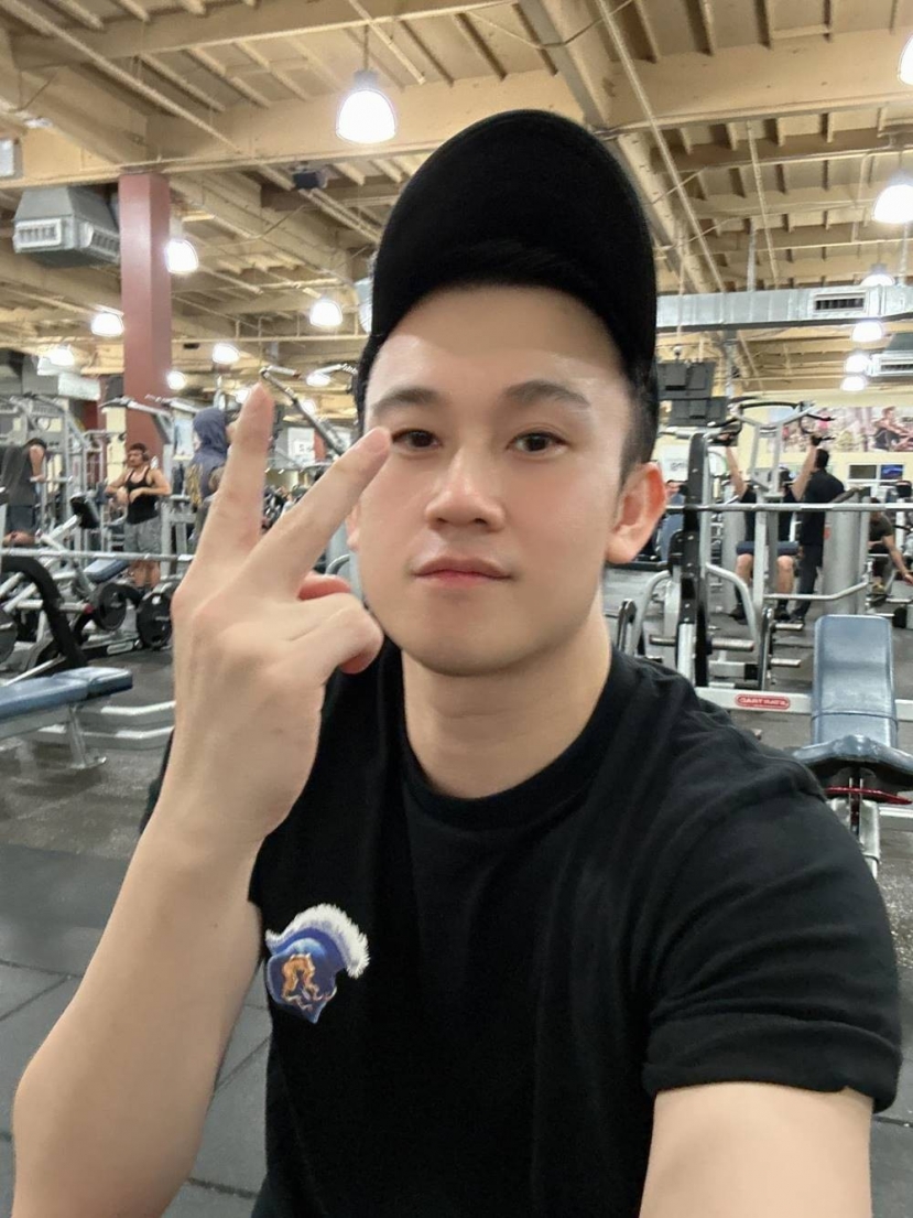 Trong khi đó, Dương Triệu Vũ đang ở Mỹ. Ảnh FB Dương Triệu Vũ Trong khi đó, Dương Triệu Vũ đang ở Mỹ. Ảnh FB Dương Triệu Vũ