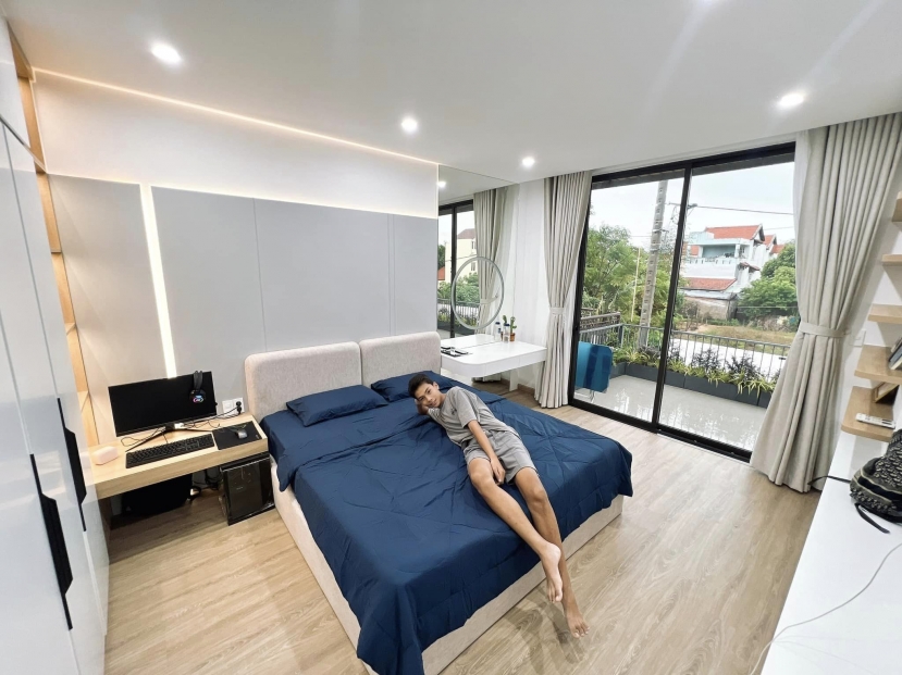 Không gian phòng ngủ của em trai nàng hậu. Ảnh FB Tiểu Vy. Không gian phòng ngủ của em trai nàng hậu. Ảnh FB Tiểu Vy.