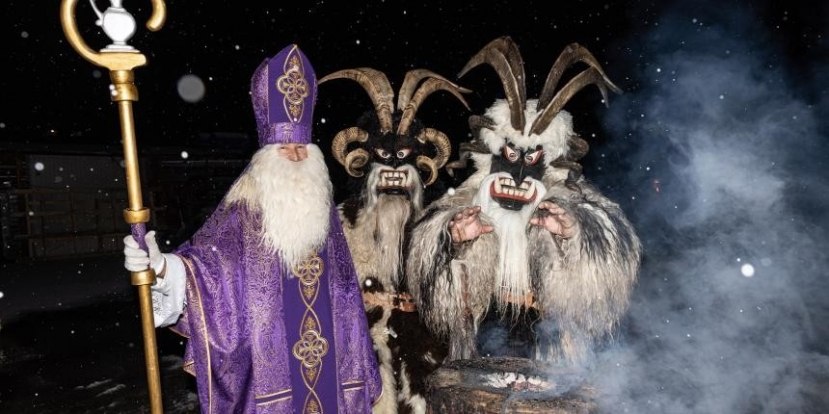 Thánh Nicholas và Krampus. Ảnh Shutterstock.com Thánh Nicholas và Krampus. Ảnh Shutterstock.com