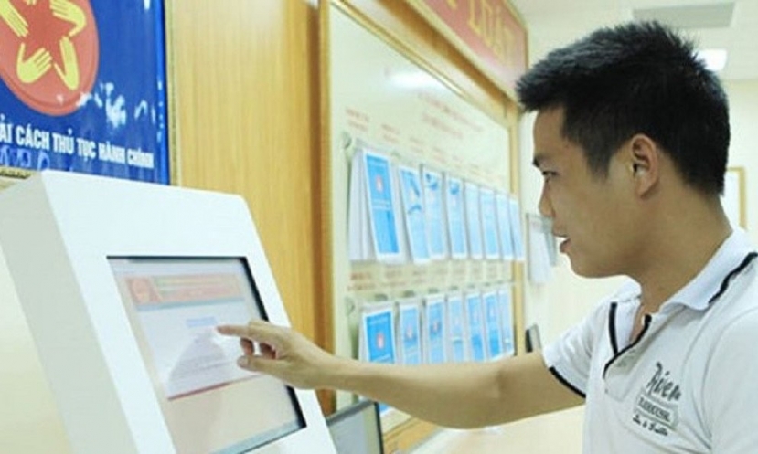 4 mức phí được giảm từ 1/1/2024 khi thực hiện dịch vụ công trực tuyến - Ảnh 1 4 mức phí được giảm từ 1/1/2024 khi thực hiện dịch vụ công trực tuyến - Ảnh 1