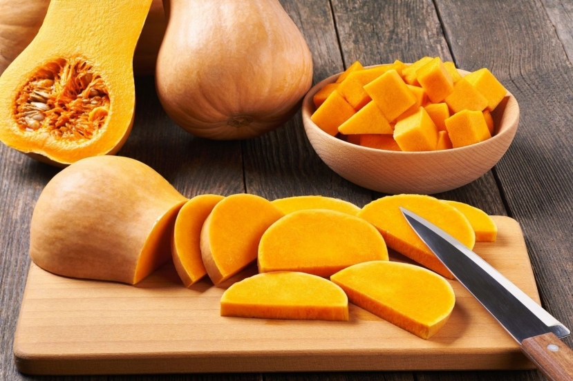 Cách làm mứt bí đỏ dẻo thơm, đơn giản ngay tại nhà nhâm nhi ngày Tết - Ảnh 2 Cách làm mứt bí đỏ dẻo thơm, đơn giản ngay tại nhà nhâm nhi ngày Tết - Ảnh 2