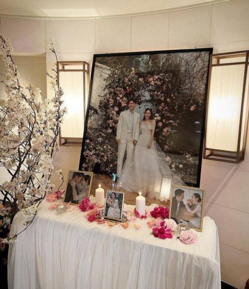 Hé lộ thêm hình ảnh đám cưới của Hyun Bin và Son Ye Jin: Ánh mắt chú rẻ ngóng cô dâu gây sốt - Ảnh 5 Hé lộ thêm hình ảnh đám cưới của Hyun Bin và Son Ye Jin: Ánh mắt chú rẻ ngóng cô dâu gây sốt - Ảnh 5