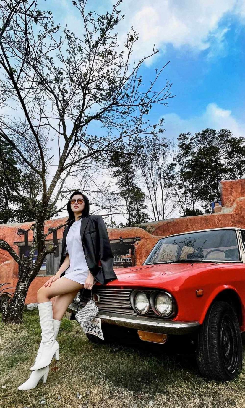 'Đứng hình' với nhan sắc của hotgirl Tâm Tít sau 2 lần sinh nở: Lộ cuộc sống sau khi làm dâu hào môn - Ảnh 11 'Đứng hình' với nhan sắc của hotgirl Tâm Tít sau 2 lần sinh nở: Lộ cuộc sống sau khi làm dâu hào môn - Ảnh 11