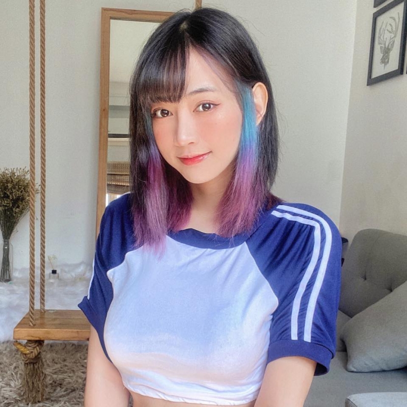 Hot Tiktoker Lê Bống sở hữu các trang cá nhân trên nền tảng MXH với lượng follow khủng. Ảnh: Facebook Hot Tiktoker Lê Bống sở hữu các trang cá nhân trên nền tảng MXH với lượng follow khủng. Ảnh: Facebook
