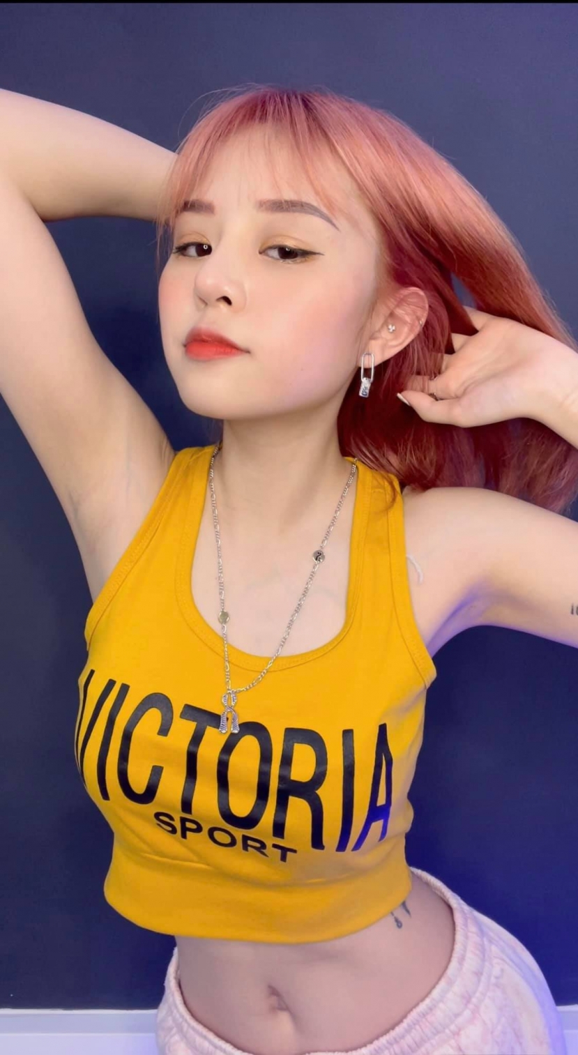Hình ảnh đầy xinh đẹp của streamer Ngọc Éng. Ảnh: Facebook Hình ảnh đầy xinh đẹp của streamer Ngọc Éng. Ảnh: Facebook