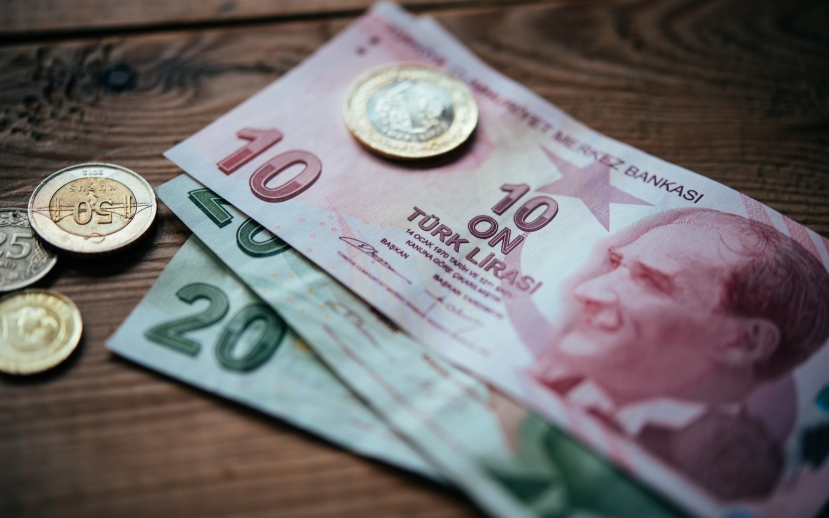 Đồng USD thị trường trong nước chịu tác động mạnh mẽ của đồng USD thị trường thế giới. Ảnh: Internet Đồng USD thị trường trong nước chịu tác động mạnh mẽ của đồng USD thị trường thế giới. Ảnh: Internet