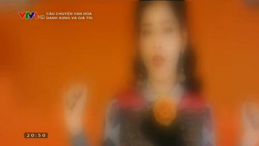 ChiPu nhận 'cơn mưa' cà khịa sau khi VTV mỉa mai chuyện 'hotgirl đi hát' - Ảnh 1 ChiPu nhận 'cơn mưa' cà khịa sau khi VTV mỉa mai chuyện 'hotgirl đi hát' - Ảnh 1