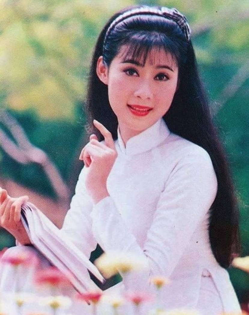 Diễm Hương từng là 'người tình' ăn ý trên màn ảnh của Lý Hùng. Ảnh: Internet Diễm Hương từng là 'người tình' ăn ý trên màn ảnh của Lý Hùng. Ảnh: Internet
