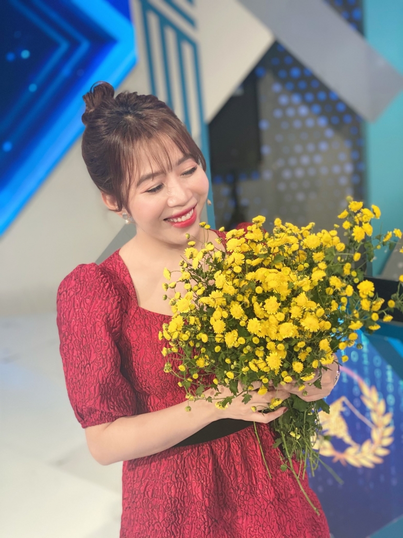 Vẻ đẹp duyên dáng của MC Diệp Chi. Ảnh: Facebook Vẻ đẹp duyên dáng của MC Diệp Chi. Ảnh: Facebook