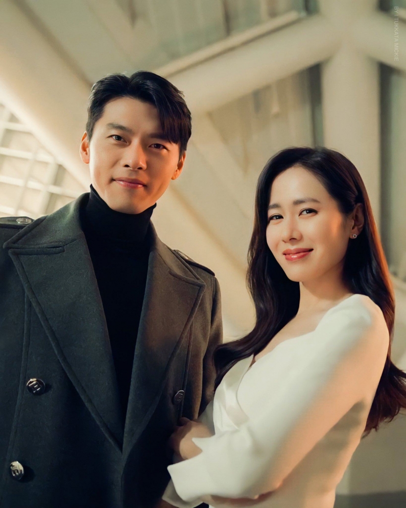 Hyun Bin và Son Ye Jin chính thức về chung nhà và trở thành cặp đôi quyền lực nhất nhì showbiz Hàn. Ảnh: Internet Hyun Bin và Son Ye Jin chính thức về chung nhà và trở thành cặp đôi quyền lực nhất nhì showbiz Hàn. Ảnh: Internet