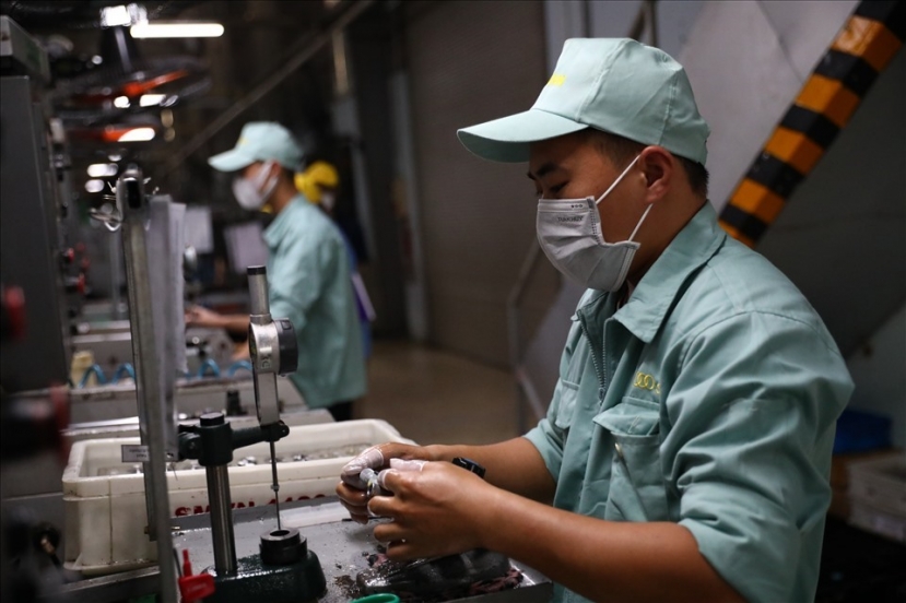 Người lao động đang rất mong chờ được tăng lường tối thiểu từ 1/7. Ảnh: Internet Người lao động đang rất mong chờ được tăng lường tối thiểu từ 1/7. Ảnh: Internet