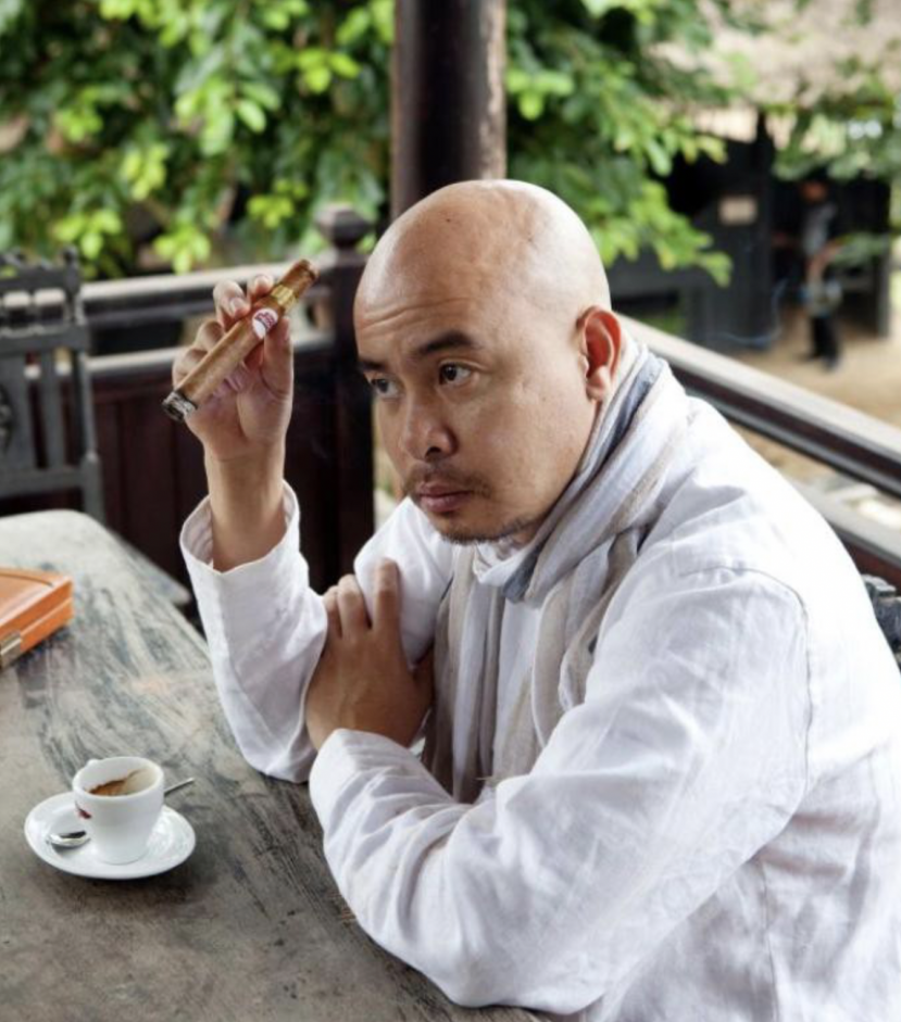 Khởi nghiệp từ đôi bàn tay trắng, Đặng Lê Nguyên Vũ được xem là tượng đài cho khát khao khởi nghiệp, thoát nghèo của giới trẻ. Ảnh: Internet Khởi nghiệp từ đôi bàn tay trắng, Đặng Lê Nguyên Vũ được xem là tượng đài cho khát khao khởi nghiệp, thoát nghèo của giới trẻ. Ảnh: Internet