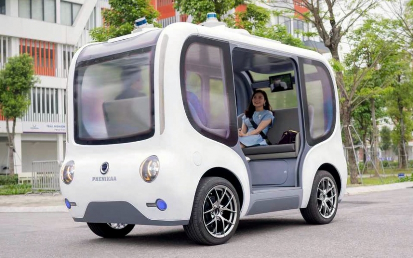 Tập đoàn chuyên về khoáng sản và nghiên cứu khoa học có trụ sở tại Hà Nội chính thức giới thiệu mẫu Xe tự hành được cho là đạt cấp độ 4 và được sản xuất hoàn toàn tại Việt Nam. Ảnh: FB Tập đoàn chuyên về khoáng sản và nghiên cứu khoa học có trụ sở tại Hà Nội chính thức giới thiệu mẫu Xe tự hành được cho là đạt cấp độ 4 và được sản xuất hoàn toàn tại Việt Nam. Ảnh: FB