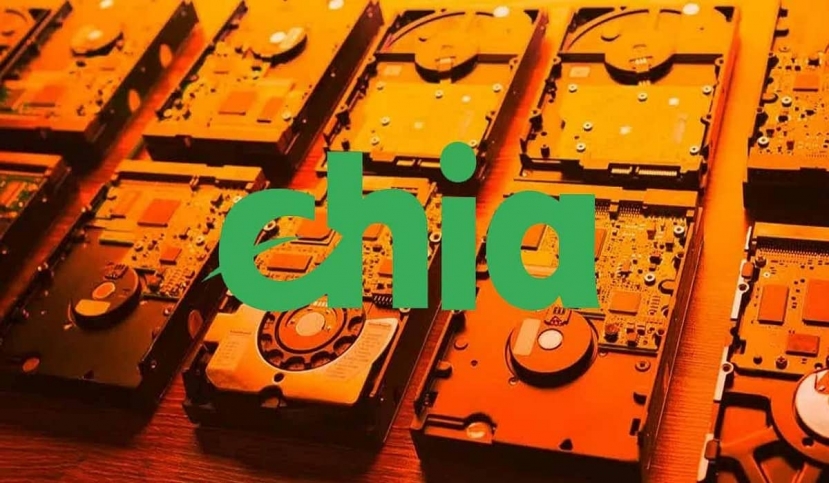 Được niêm yết thứ Hai tuần trước, đồng Chia đạt đỉnh 1.800 USD mỗi đơn vị và nhanh chóng tụt xuống 600 USD mỗi coin vài ngày sau. Hiện đồng tiền ảo mới này đang duy trì quanh mức 1.100 USD. Được niêm yết thứ Hai tuần trước, đồng Chia đạt đỉnh 1.800 USD mỗi đơn vị và nhanh chóng tụt xuống 600 USD mỗi coin vài ngày sau. Hiện đồng tiền ảo mới này đang duy trì quanh mức 1.100 USD.