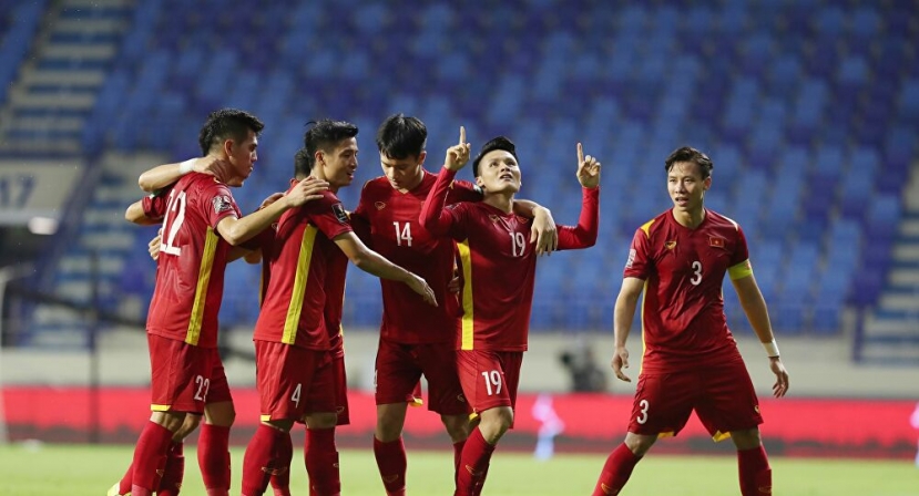 CĐV Trung Quốc lo lắng khi chứng kiến ĐT Việt Nam vùi dập Indonesia: 'Đợi đội mình đến giải đấu cấp thế giới mà bạc cả tóc' CĐV Trung Quốc lo lắng khi chứng kiến ĐT Việt Nam vùi dập Indonesia: 'Đợi đội mình đến giải đấu cấp thế giới mà bạc cả tóc'
