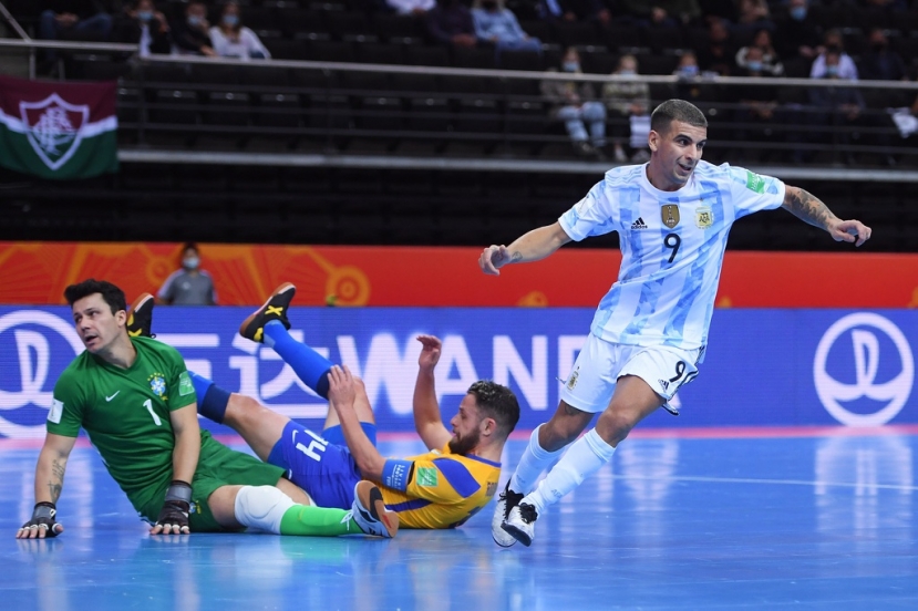 Brazil yếu hơn đối thủ ở khả năng phòng ngự thiếu tập trung và tốc độ Brazil yếu hơn đối thủ ở khả năng phòng ngự thiếu tập trung và tốc độ