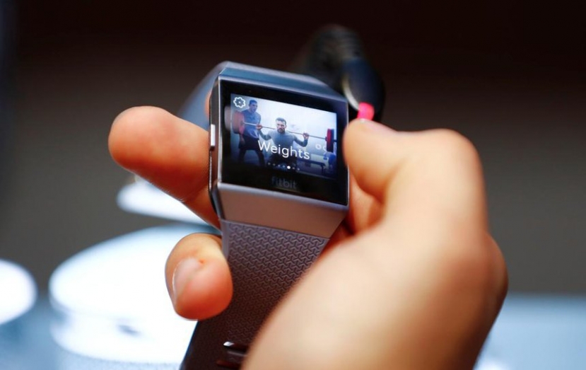 Fitbit cảnh báo dù vòng đeo tay vẫn hoạt động bình thường, nhưng người dùng nên ngừng sử dụng chúng lập tức, đồng thời nhấn mạnh tình trạng trên mới chỉ xuất hiện trên dòng Fitbit Ionic. Fitbit cảnh báo dù vòng đeo tay vẫn hoạt động bình thường, nhưng người dùng nên ngừng sử dụng chúng lập tức, đồng thời nhấn mạnh tình trạng trên mới chỉ xuất hiện trên dòng Fitbit Ionic.
