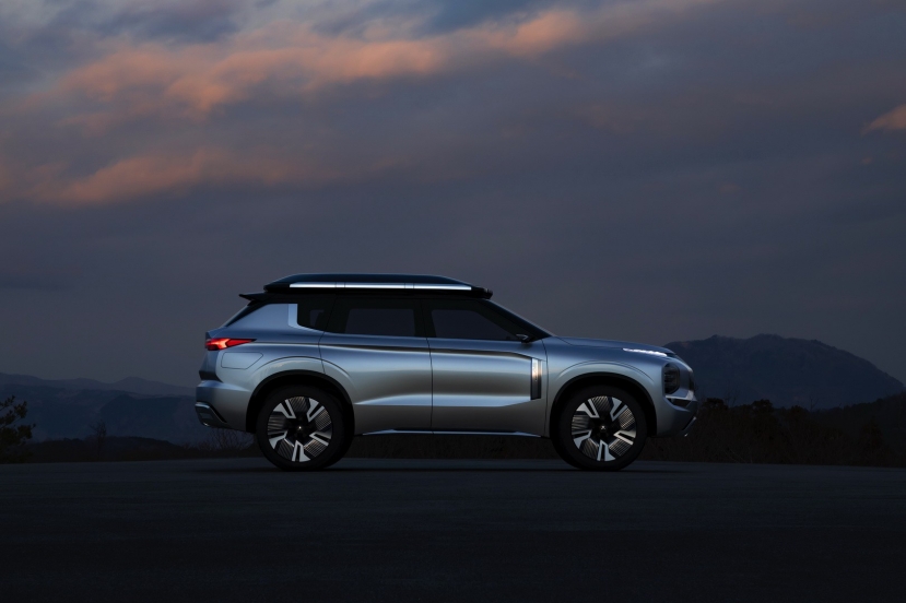 Trước khi mua Mitsubishi Outlander thế hệ mới cần phải biết những điều này để không hối tiếc - Ảnh 2 Trước khi mua Mitsubishi Outlander thế hệ mới cần phải biết những điều này để không hối tiếc - Ảnh 2