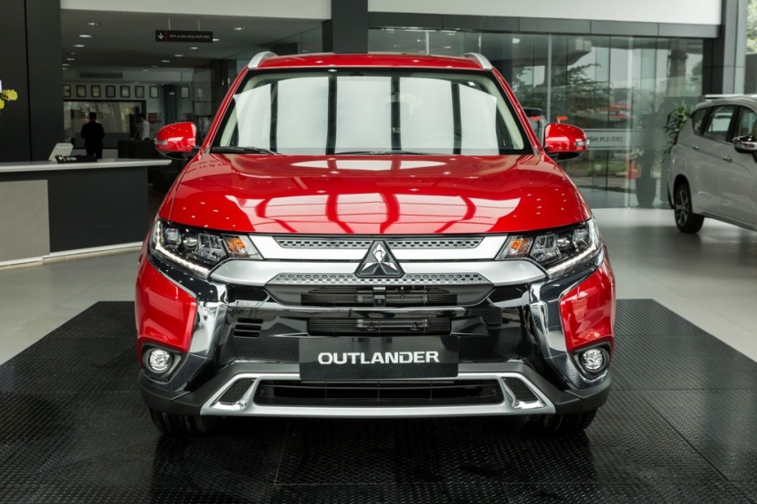 Mức giảm giá chi tiết cho một loạt mẫu ô tô đình đám trong nửa cuối tháng Tư - Ảnh 3 Mức giảm giá chi tiết cho một loạt mẫu ô tô đình đám trong nửa cuối tháng Tư - Ảnh 3
