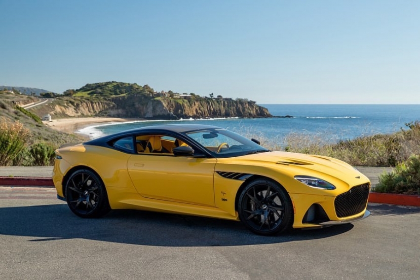 Giới đại gia Campuchia lại đi trước Việt Nam 1 bước trong cuộc đua siêu xe thương hiệu Aston Martin - Ảnh 3 Giới đại gia Campuchia lại đi trước Việt Nam 1 bước trong cuộc đua siêu xe thương hiệu Aston Martin - Ảnh 3