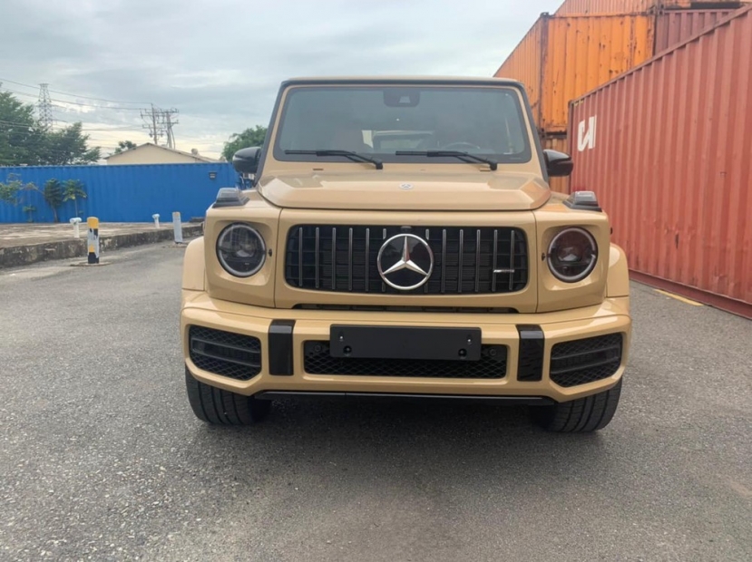 Mercedes-AMG G63 mới về Bình Phước: Chỉ nước sơn đã có mức giá bằng nửa chiếc xe KIA Morning - Ảnh 2 Mercedes-AMG G63 mới về Bình Phước: Chỉ nước sơn đã có mức giá bằng nửa chiếc xe KIA Morning - Ảnh 2