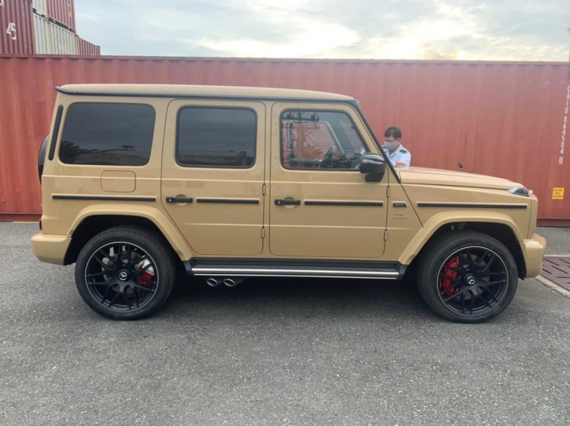 Mercedes-AMG G63 mới về Bình Phước: Chỉ nước sơn đã có mức giá bằng nửa chiếc xe KIA Morning - Ảnh 3 Mercedes-AMG G63 mới về Bình Phước: Chỉ nước sơn đã có mức giá bằng nửa chiếc xe KIA Morning - Ảnh 3