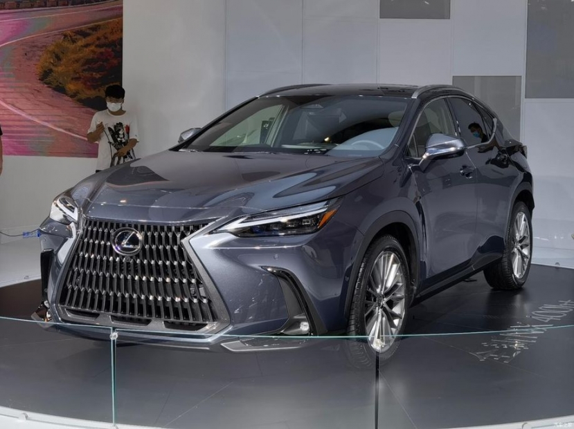 Lexus NX 2022 mới ra mắt tại Trung Quốc: Gần như hoàn hảo nếu không vì một thiếu sót duy nhất - Ảnh 1 Lexus NX 2022 mới ra mắt tại Trung Quốc: Gần như hoàn hảo nếu không vì một thiếu sót duy nhất - Ảnh 1