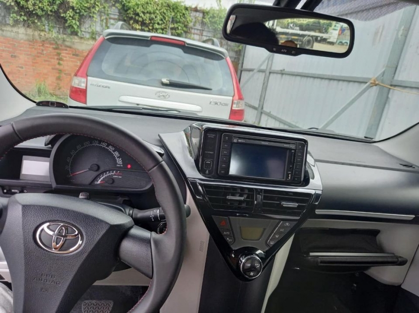 Chiếc Toyota độc nhất Việt Nam được chủ nhân ‘hét giá’ 1,8 tỷ có gì đặc biệt? - Ảnh 4 Chiếc Toyota độc nhất Việt Nam được chủ nhân ‘hét giá’ 1,8 tỷ có gì đặc biệt? - Ảnh 4