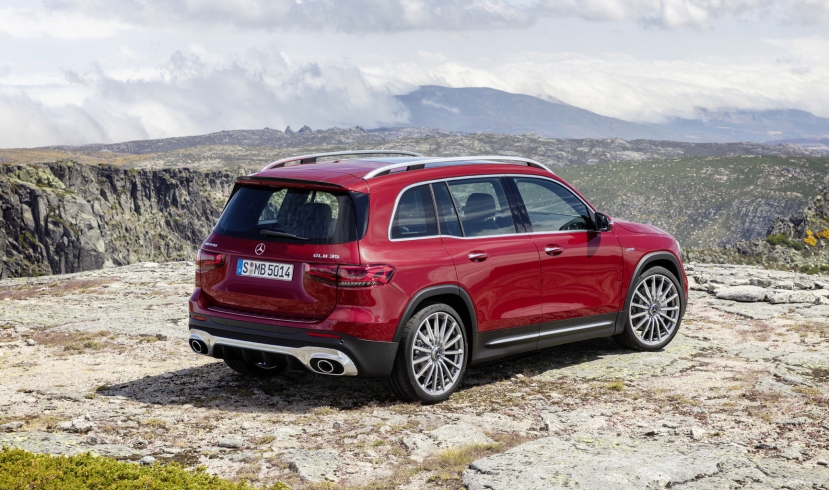 Mercedes-AMG GLB 35 4MATIC chốt giá bán tại Việt Nam, dẫn đầu phân khúc SUV 7 chỗ - Ảnh 2 Mercedes-AMG GLB 35 4MATIC chốt giá bán tại Việt Nam, dẫn đầu phân khúc SUV 7 chỗ - Ảnh 2