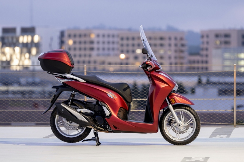 Honda SH 350i chạy thử nghiệm khá ấn tượng, sắp được bán chính hãng tại Việt Nam - Ảnh 1 Honda SH 350i chạy thử nghiệm khá ấn tượng, sắp được bán chính hãng tại Việt Nam - Ảnh 1