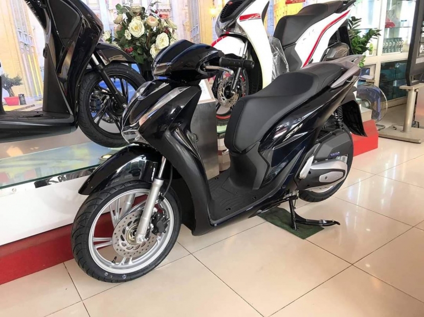 Cập nhật bảng giá Honda SH đầy đủ các phiên bản tháng 9/2021 - Ảnh 4 Cập nhật bảng giá Honda SH đầy đủ các phiên bản tháng 9/2021 - Ảnh 4