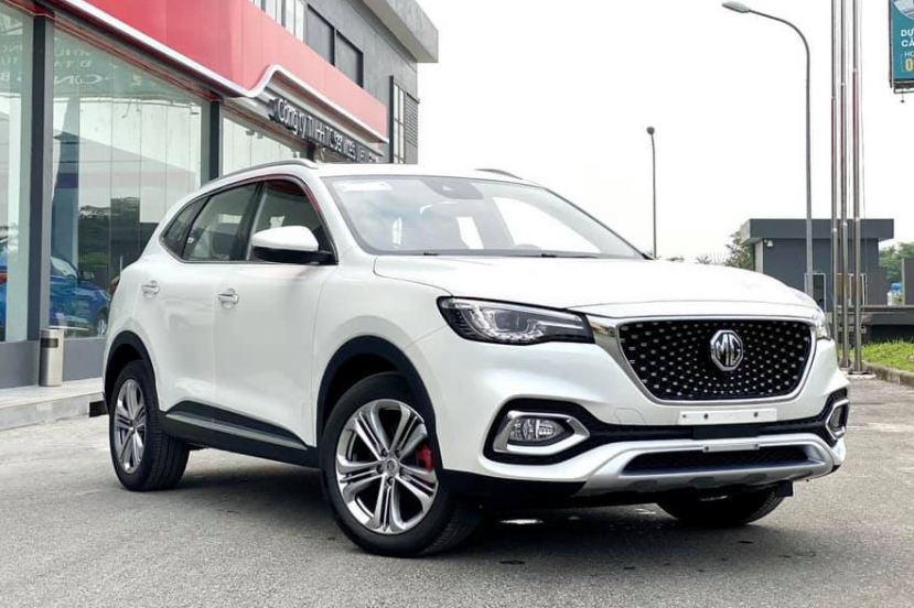 MG HS giảm giá kỷ lục hơn 200 triệu: Đầy đủ trang bị xịn xò nhưng giá chỉ ngang phân khúc hạng dưới - Ảnh 1 MG HS giảm giá kỷ lục hơn 200 triệu: Đầy đủ trang bị xịn xò nhưng giá chỉ ngang phân khúc hạng dưới - Ảnh 1