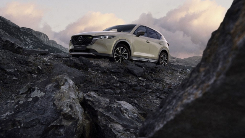 Mazda sắp bước vào kỷ nguyên SUV hoàn toàn mới, hé lộ bộ 5 sản phẩm đình đám trên mọi phân khúc - Ảnh 1 Mazda sắp bước vào kỷ nguyên SUV hoàn toàn mới, hé lộ bộ 5 sản phẩm đình đám trên mọi phân khúc - Ảnh 1