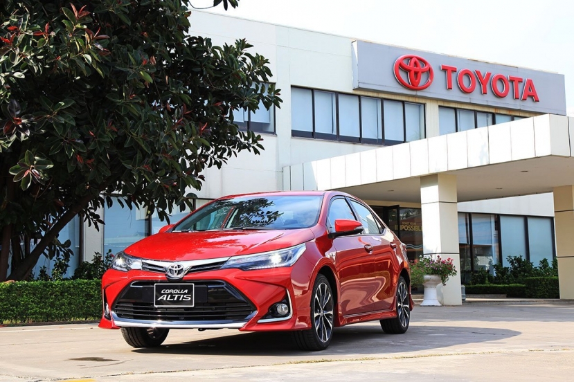 Kia Cerato xả hàng giá sốc, kéo theo một loạt đối thủ cạnh tranh không thể ngồi yên - Ảnh 2 Kia Cerato xả hàng giá sốc, kéo theo một loạt đối thủ cạnh tranh không thể ngồi yên - Ảnh 2