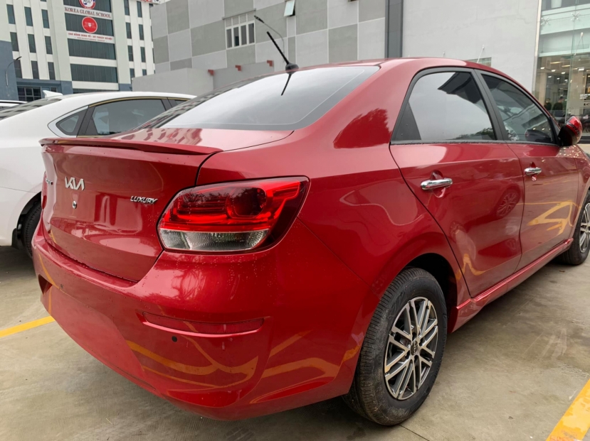 Kia Soluto đời mới đã về đại lý: Rẻ nhất phân khúc cỡ B, tăng mạnh sức ép lên Vios, Accent - Ảnh 4 Kia Soluto đời mới đã về đại lý: Rẻ nhất phân khúc cỡ B, tăng mạnh sức ép lên Vios, Accent - Ảnh 4