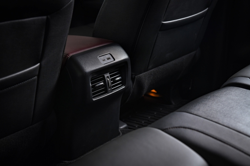 Xem trước Nissan Terra 2021 bản cao cấp giá 1 tỷ đồng tại Thái Lan, chuẩn bị ra mắt khách Việt - Ảnh 9 Xem trước Nissan Terra 2021 bản cao cấp giá 1 tỷ đồng tại Thái Lan, chuẩn bị ra mắt khách Việt - Ảnh 9