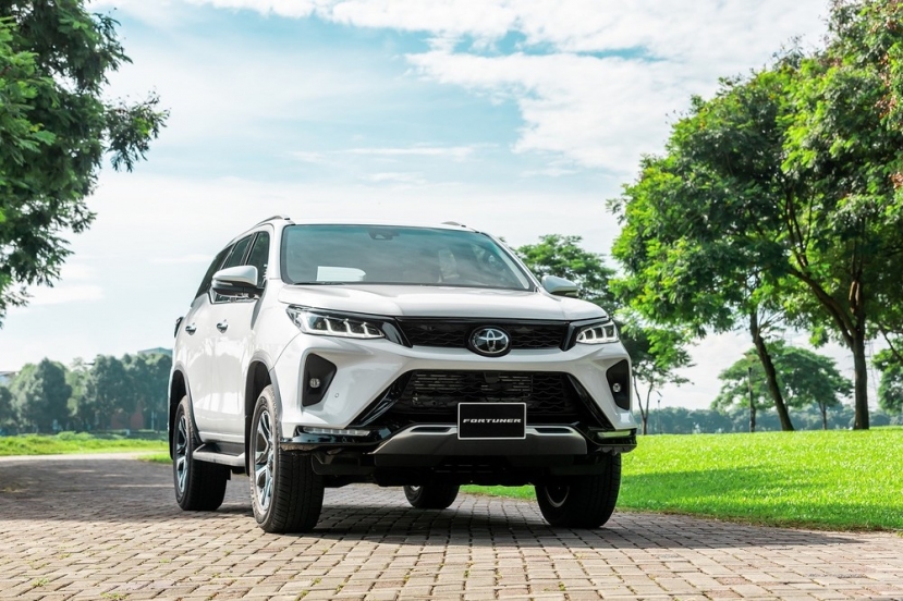 Loạt xe Toyota được ưu đãi lớn dịp cuối năm: Toyota Vios giảm tới 60 triệu đồng - Ảnh 4 Loạt xe Toyota được ưu đãi lớn dịp cuối năm: Toyota Vios giảm tới 60 triệu đồng - Ảnh 4