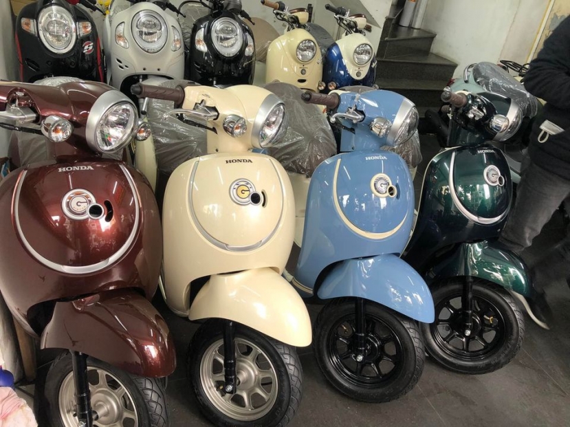 Mẫu xe ga siêu tiết kiệm xăng của Honda về Việt Nam: Thiết kế giống Vespa, giá bán ngang SH - Ảnh 1 Mẫu xe ga siêu tiết kiệm xăng của Honda về Việt Nam: Thiết kế giống Vespa, giá bán ngang SH - Ảnh 1