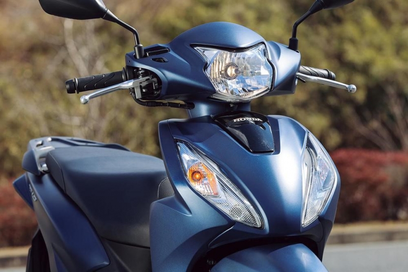 'Anh em song sinh' của Honda Vision ra mắt phiên bản mới với trang bị 'ngập' công nghệ - Ảnh 2 'Anh em song sinh' của Honda Vision ra mắt phiên bản mới với trang bị 'ngập' công nghệ - Ảnh 2