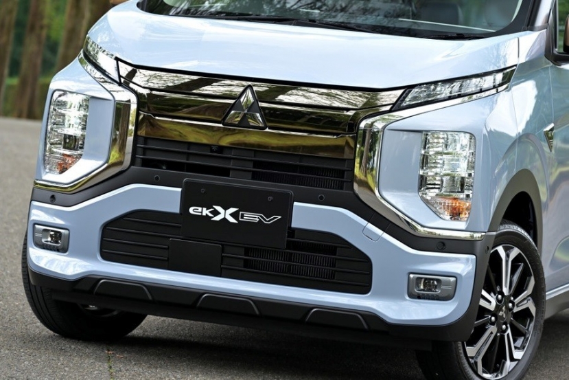Mitsubishi ra mắt mẫu xe điện cỡ nhỏ, giá chỉ hơn 300 triệu - Ảnh 2 Mitsubishi ra mắt mẫu xe điện cỡ nhỏ, giá chỉ hơn 300 triệu - Ảnh 2