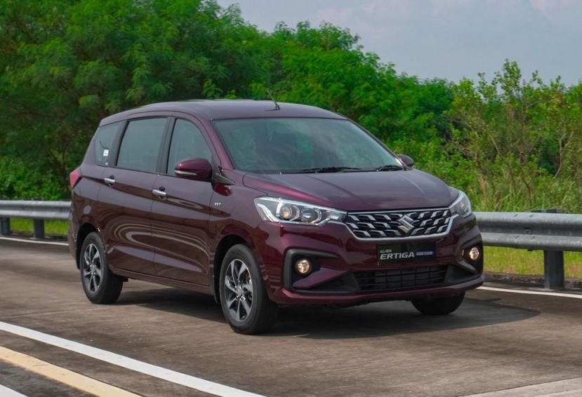 Những mẫu xe hybrid siêu tiết kiệm xăng đáng mua nhất tại Việt Nam - Ảnh 3 Những mẫu xe hybrid siêu tiết kiệm xăng đáng mua nhất tại Việt Nam - Ảnh 3