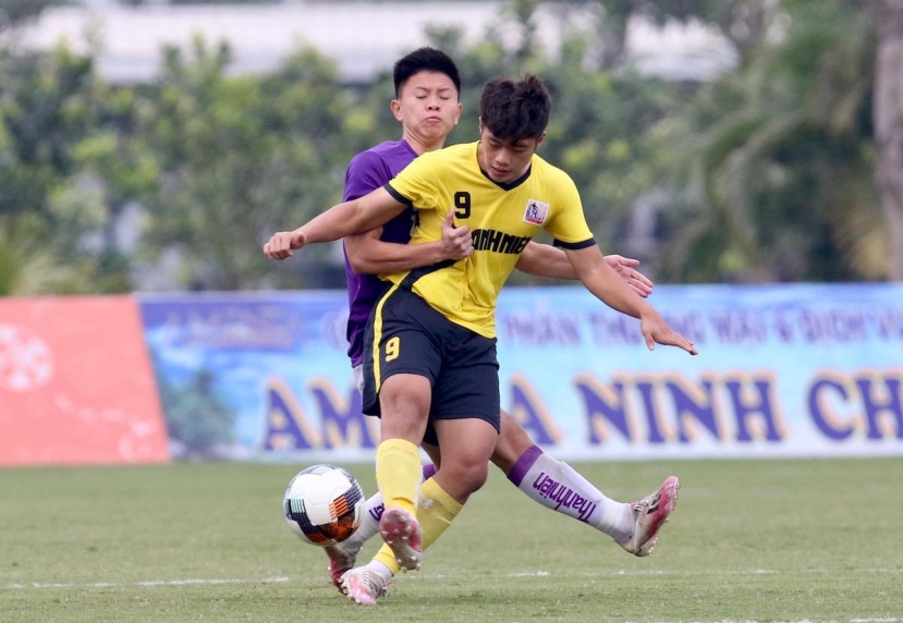 Quốc Việt lập cú đúp trong chiến thắng 4-0 trước U19 Huế. Ảnh: PVF Quốc Việt lập cú đúp trong chiến thắng 4-0 trước U19 Huế. Ảnh: PVF